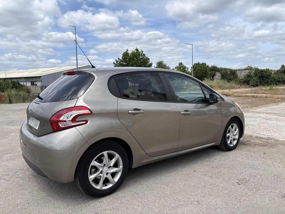 Peugeot 208 1.4 VTi Active