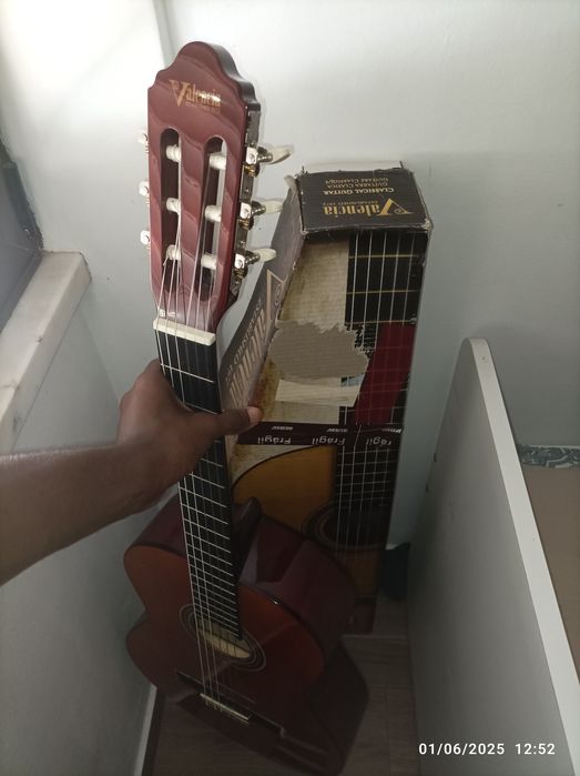 Guitarra Valencia egitana VC 104