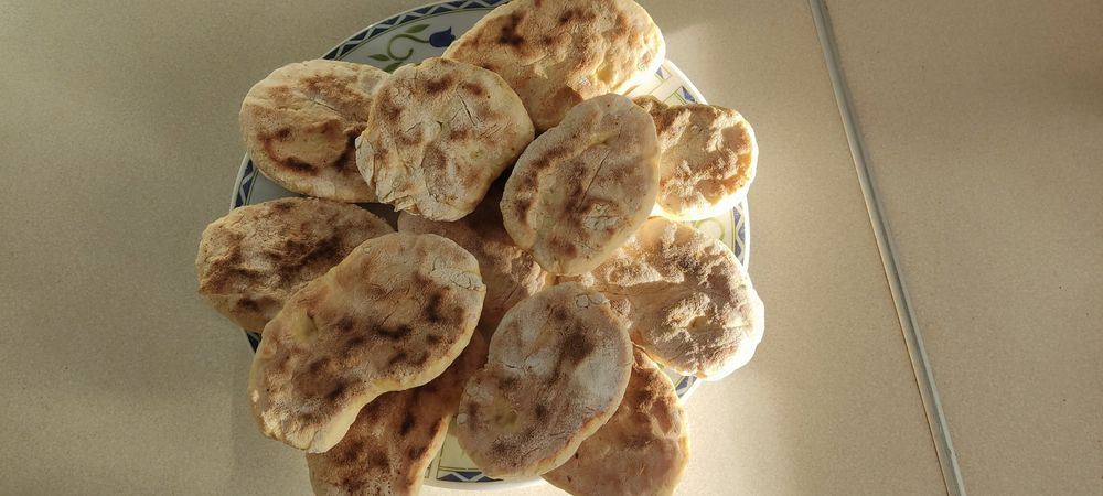 Proziaki
Por
Proziaki, mąka orkiszowa, kefir, soda. Cena 2 zł/szt