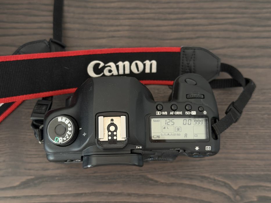 Canon EOS 5D Mark II + Sigma 35mm f/1.4 DG HSM Art