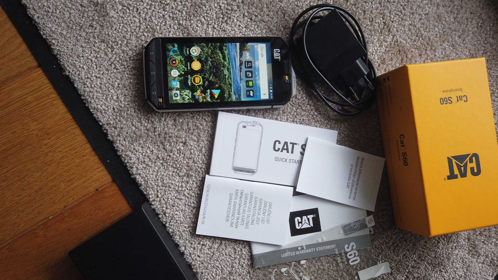 Telefon smartfon Caterpilar samsung Kamera termowizyjna Flir CAT S60