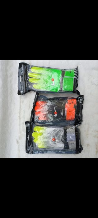 Найк Рукавиці ВОРОТАРСЬКІ Перчатки футбол ігрові