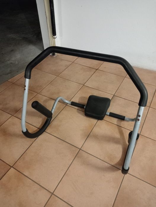 Abdominal exercise machine64729967807617122