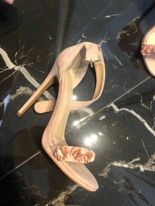 nowe szpolki / sandałki roż 37