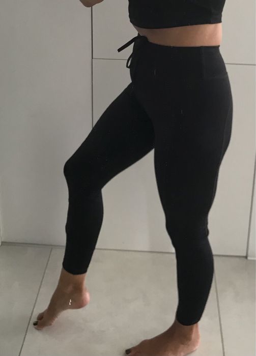Legginsy damskie funkcyjne, z efektem push-up S 36