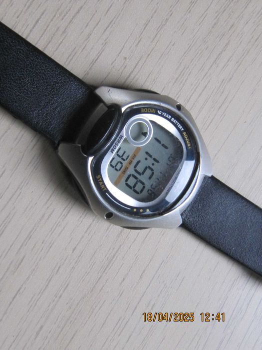Casio LW-200 oryginalny zegarek damski lub dziecięcy