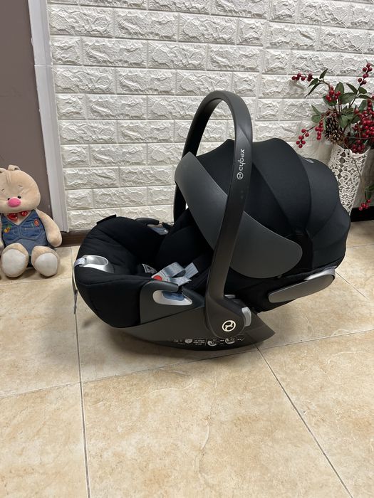 Автокрісло Cybex Cloud Z i-Size Група 0+ (0-13 кг) автолюлька сайбекс