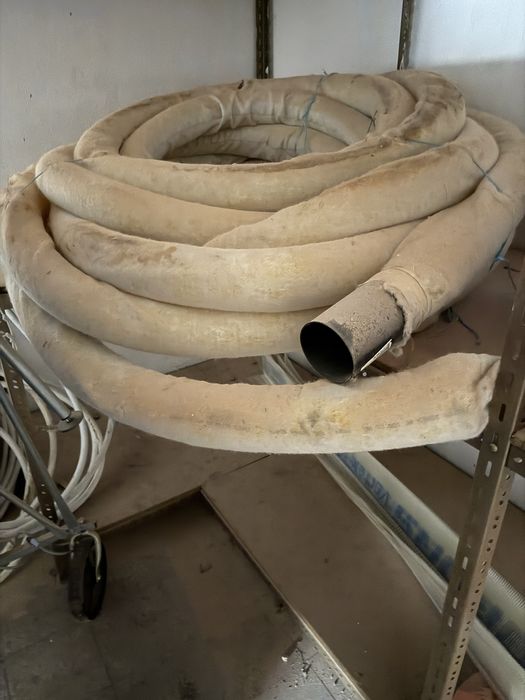 Vendo Tubo Geodreno a metro, 100 com filtro , tubo novo sobrou