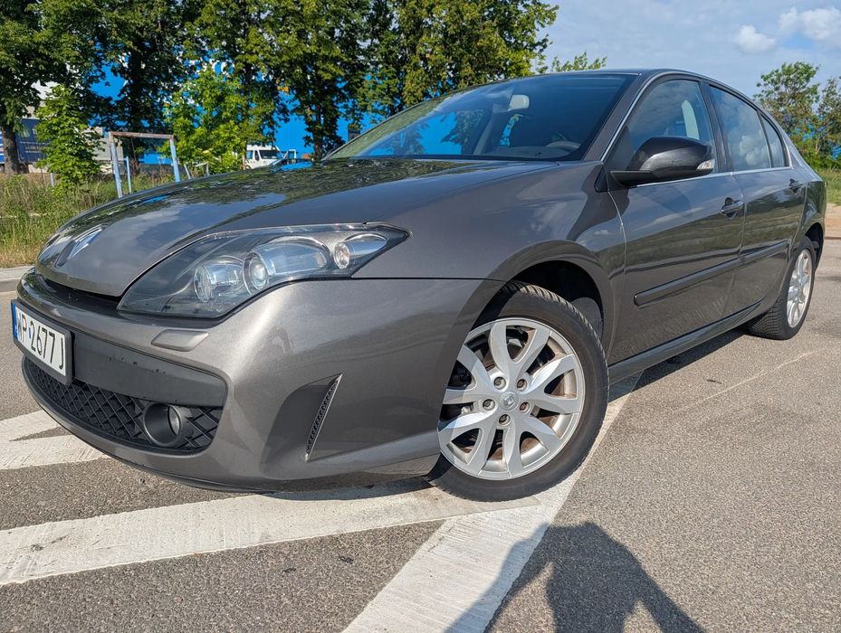 Renault Laguna Renault Laguna III Dunamique Liftback 2.0 16V 140KM (M4R)