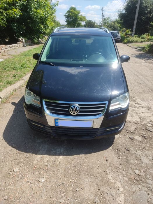 Продам  Volkswagen Touran