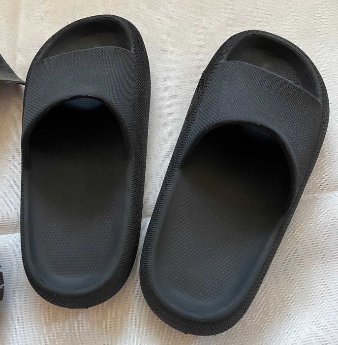 Тапочки размер 39-40. Продам.