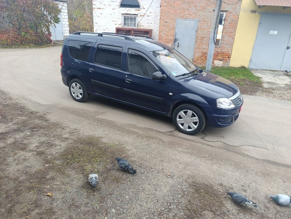 Продам свіжопригнанного Логана 2012 года