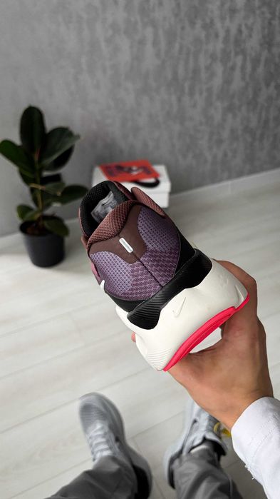 Кросівки Nike Structure Plus Pink Brown | кроси Найк Структуре Плюс рожевого кольору текстиль