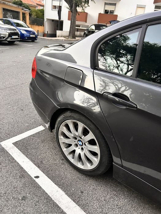 Bmw E90 320d 163cv foto 2