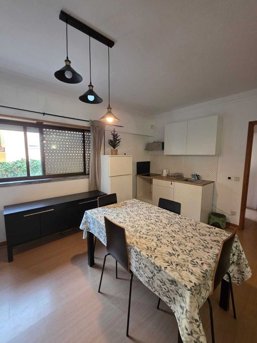 T1 Remodelado e Mobilado na Parede sem fiador