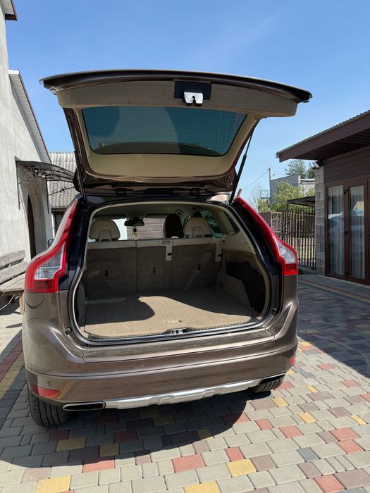Продам Volvo XC60