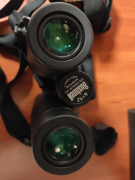 Бінокль bushnell