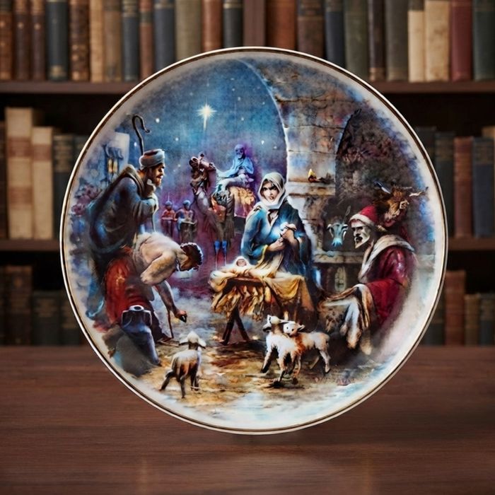 1984 Christmas Plate, Porcelain, by QN Portugal, in Original Box