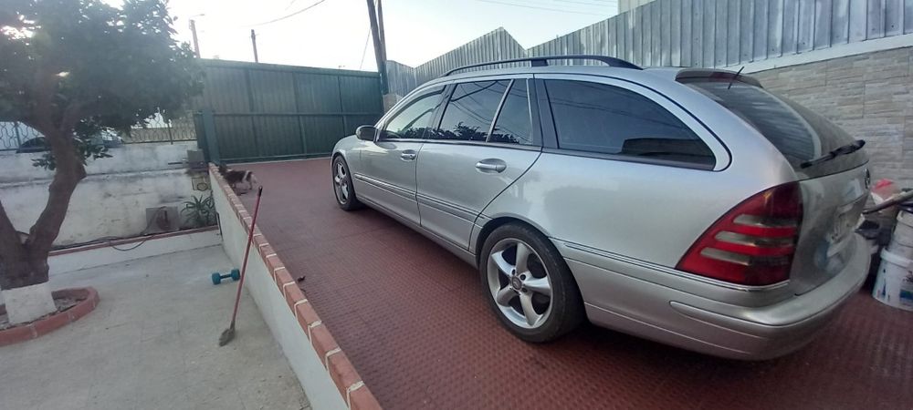 Mercedes-Benz C220 2002