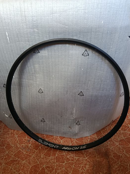 Обід Element Argon 25 27.5" чорний 650B 32