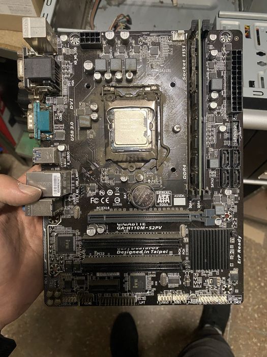 Комплект Материнка Gigabyte H110 + Intel Pentium G4400 + DDR4 4GB Goodram