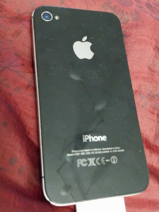 IPhone 4 - estado impecável