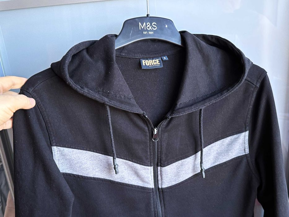 Кофта, куртка  спортивна, розмір S. Бренд FORCE.