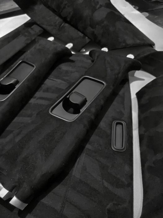 Перетяжка потолка       Перешив сидений   Детейлинг