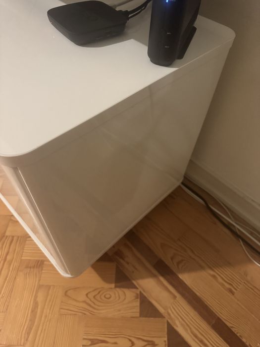 Movel Tv Ikea branco brilhante