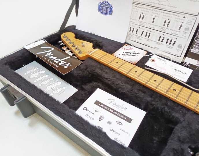 Fender American Deluxe Stratocaster - USA 2011