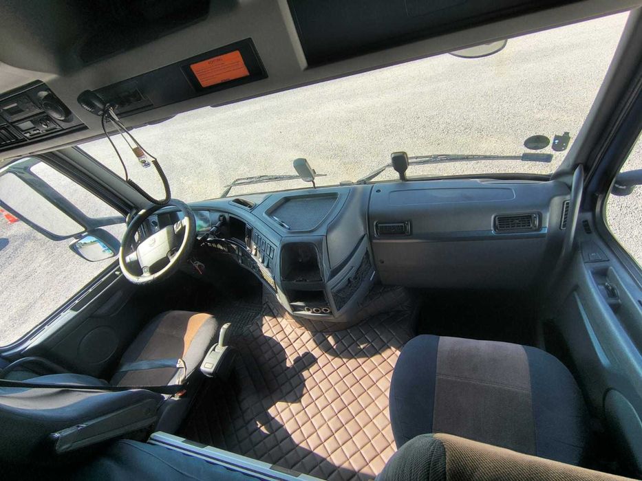 Ciągnik siodłowy VOLVO FH 460