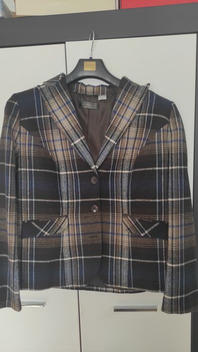 Zestaw ubrań damskich. Marynarka ,sukienka, bluzki, tunika.