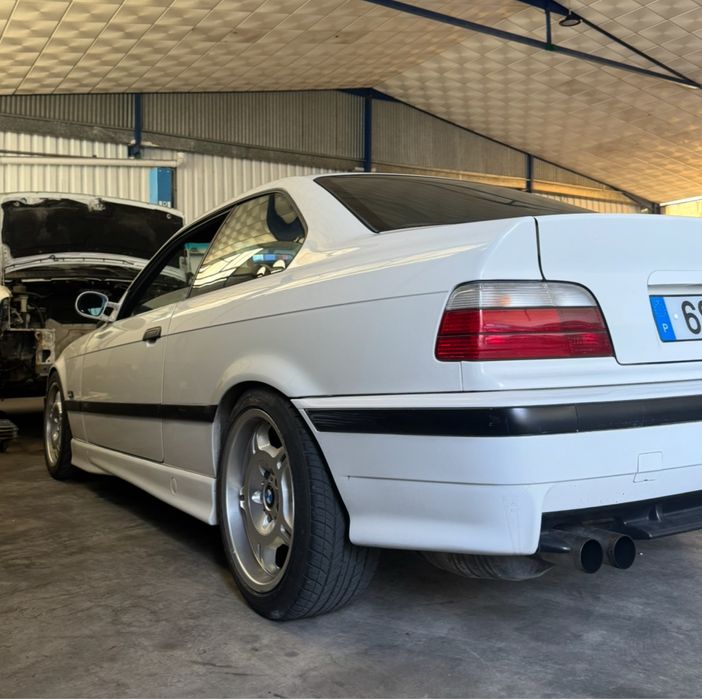 Bmw e36 325i swap m3 s50b30