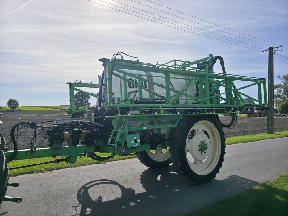 Opryskiwacz 4000 CHD 18-27m