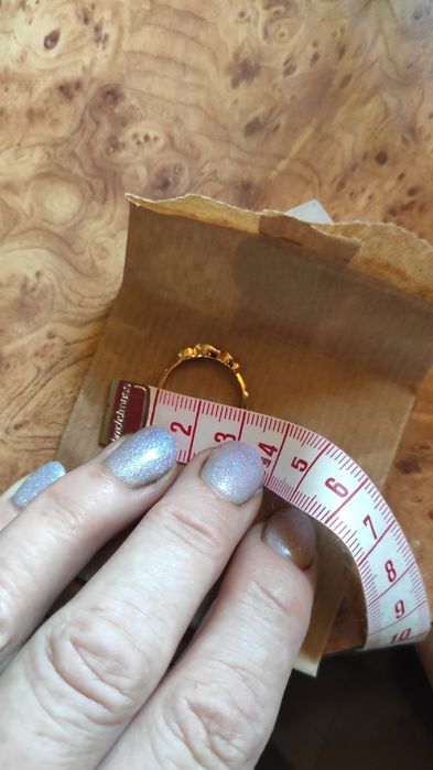 Pierścionek w kolorze złota