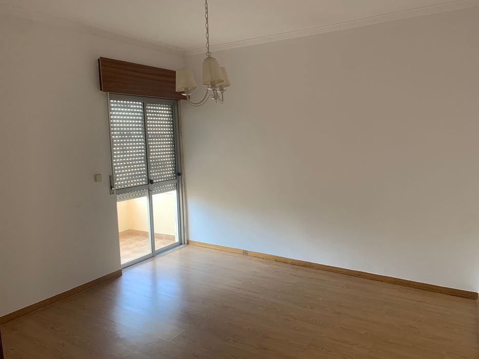 Apartamento T2 na Serra das Minas, Rio de Mouro