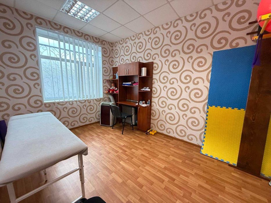 Оренда кабінету в центрі міста