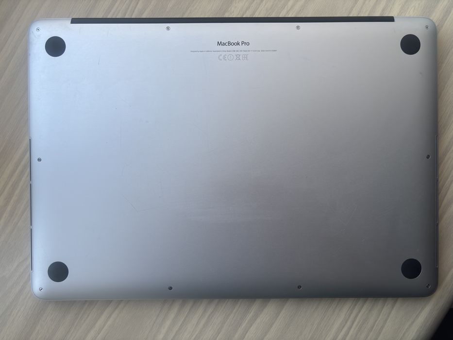 MacBook Pro 15 2015 a1398  під відновлення