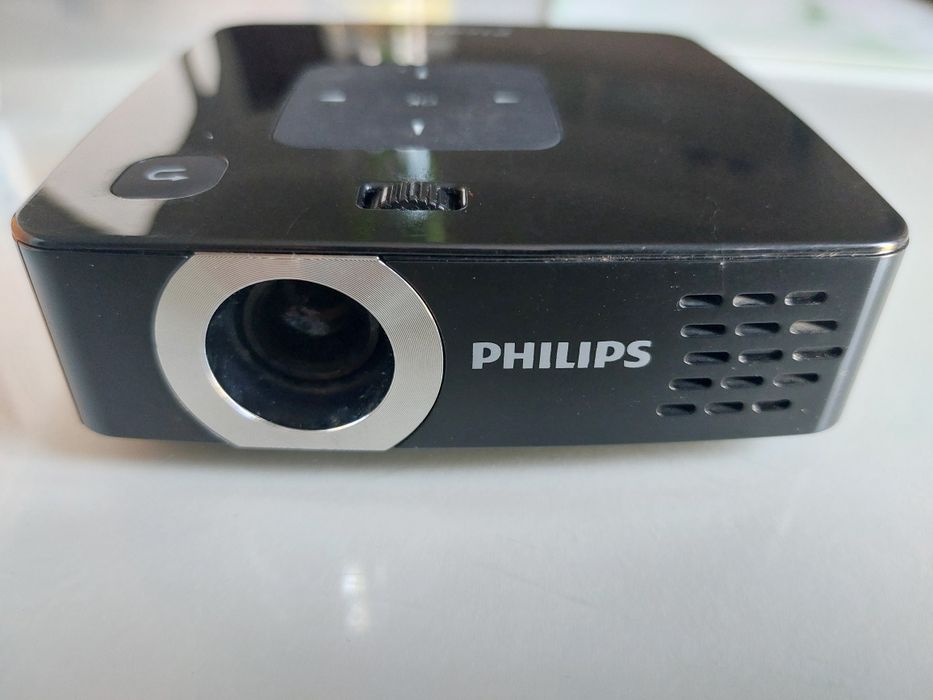 Projector Philips PicoPix de 80 lumens, impecável