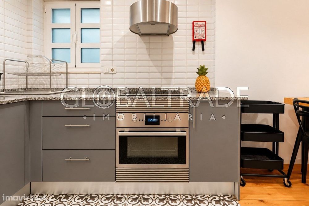Moradia T2 Renovada & Equipada no Porto