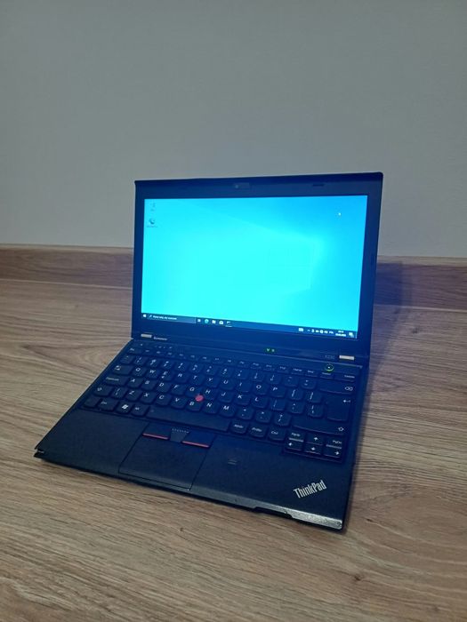 Lenovo ThinkPad x230