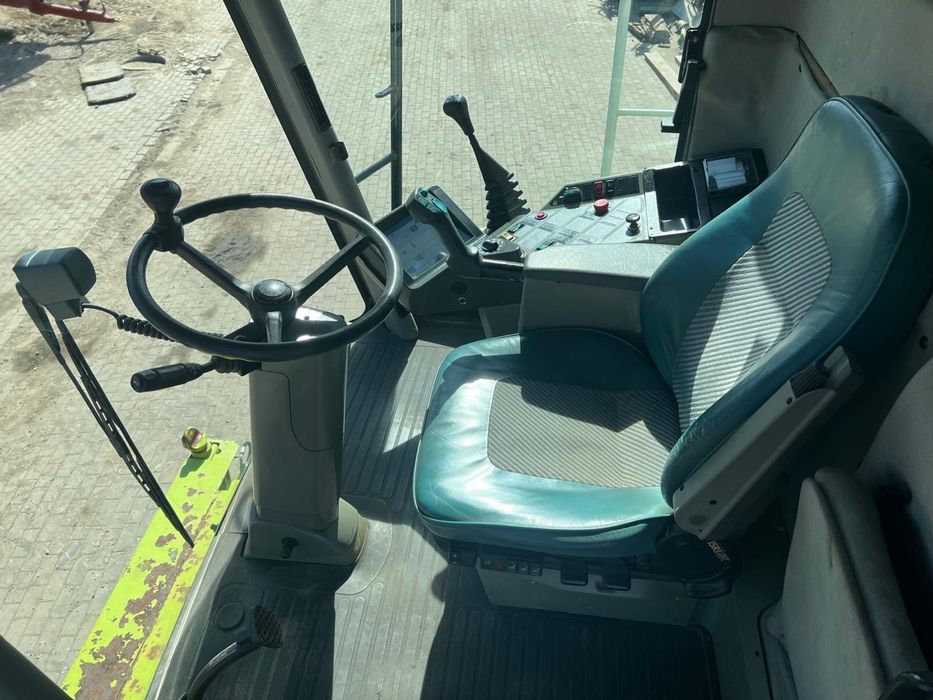 Kombajn zbożowy Claas Lexion 420 heder 6m silnik Mercedes
