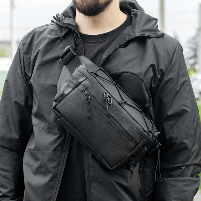 Тактична бананка з еко шкіри STORM чорна Поясна нагрудна сумка