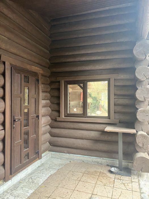 Продам будинок із дикого зрубу з ділянкою біля Києва! село Бзів