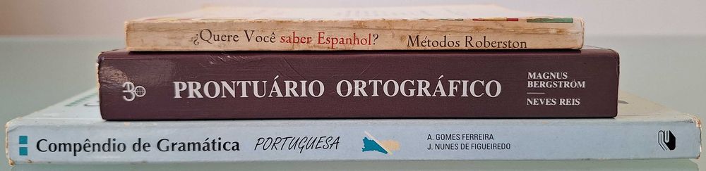 Livros (Gramáticas, Prontuário, Guias, História e Antologia)