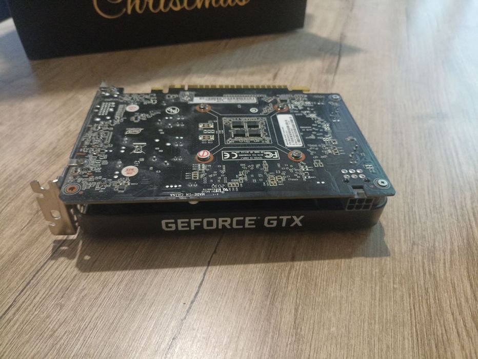 Продам відеокарту palit gtx1650
