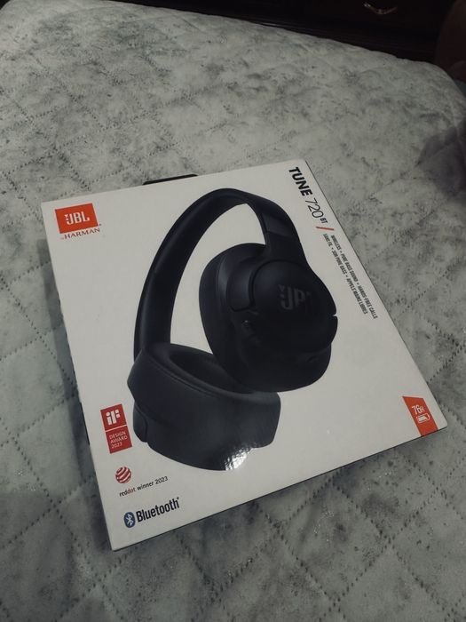 Auscultadores JBL Tune 720
