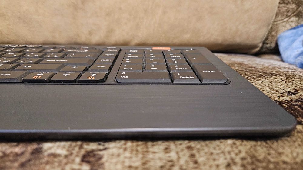 Клавиатура беспроводная Bluetooth Lenovo LXH-JME8002B