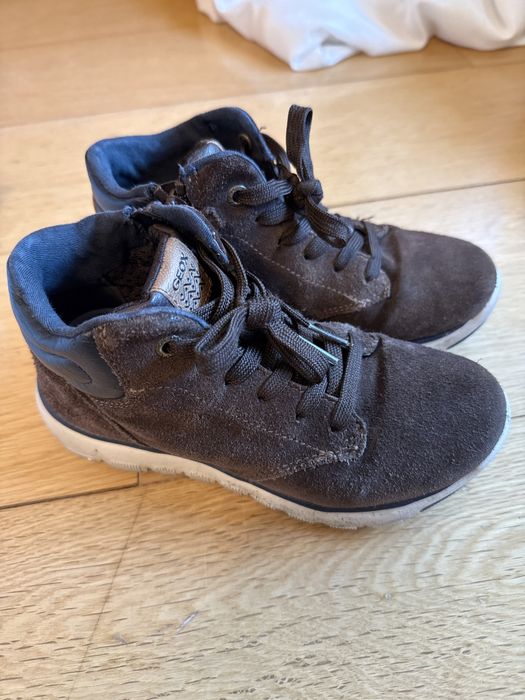 Botas geox castanho camurça 32