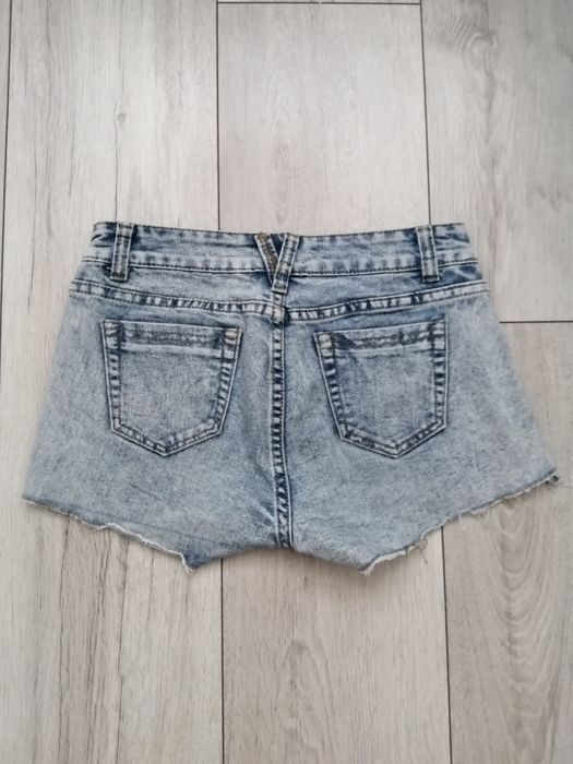 Spodenki jeansowe